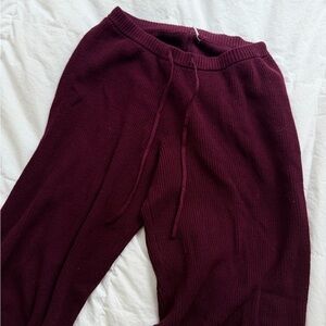 Alo Burgundy Knit Pants